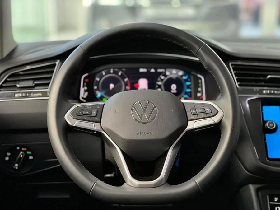 Volkswagen Tiguan Allspace 2.0L - Hình 10